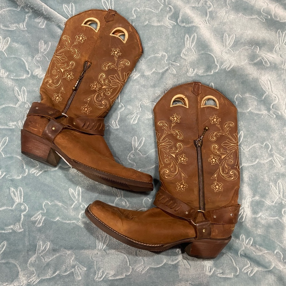 ❌SOLD❌Caballero dorado western cowboy boots size 8.5